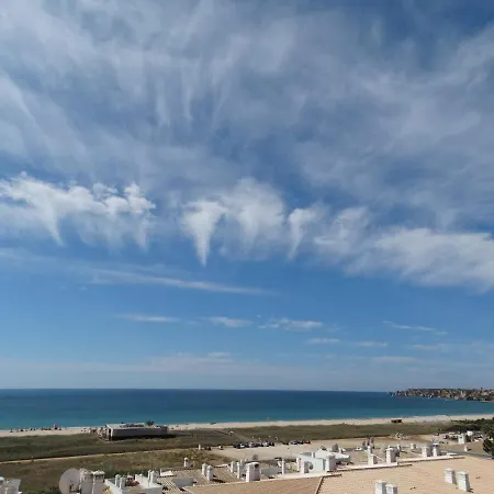 Apartment Meia Praia