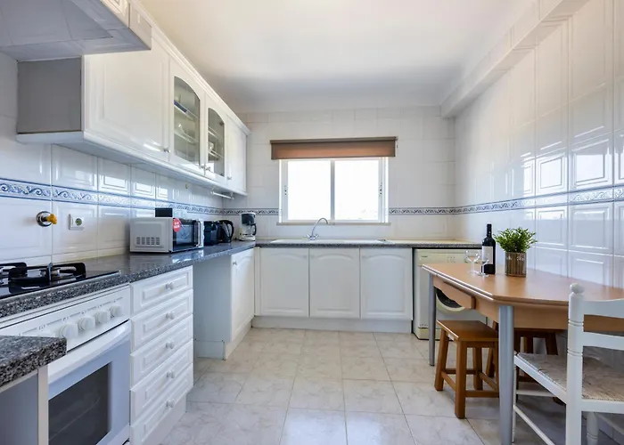 Apartamento Meia Lagos